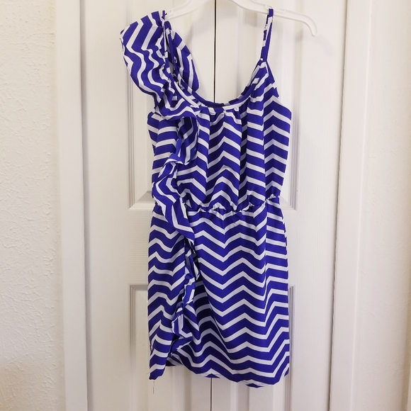 Chevron One Shoulder Ruffle Mini Dress - Picture 3 of 14